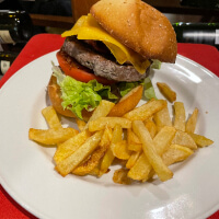 imagen de familia comida2