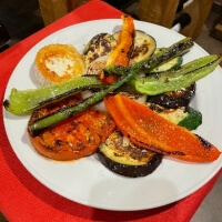 imagen de familia comida2