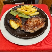 imagen de familia comida2