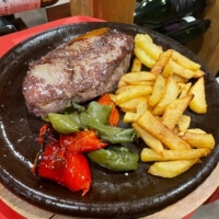 imagen de familia comida2