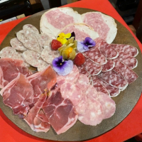 imagen de familia comida2